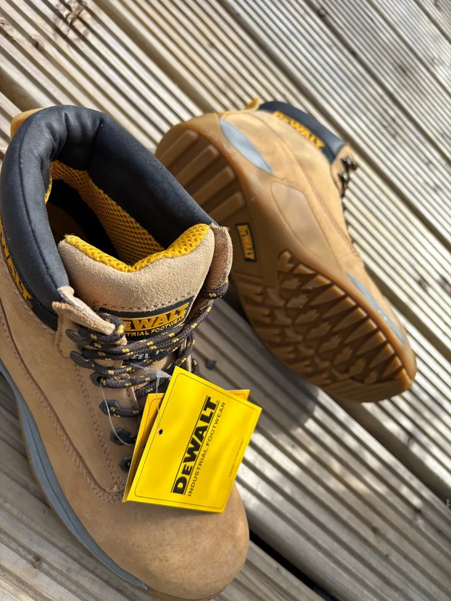 Boots - Image 1