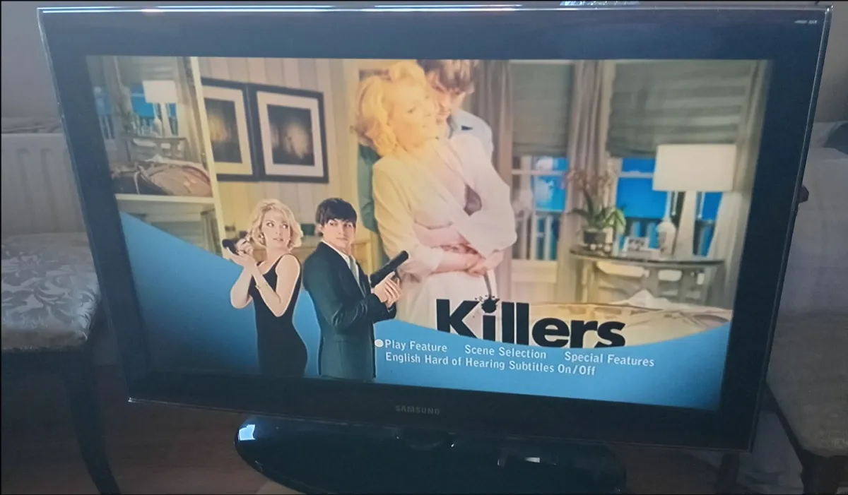 45ins samsung tv - Image 1
