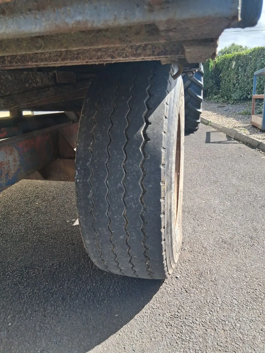 Tipping trailer - Image 3