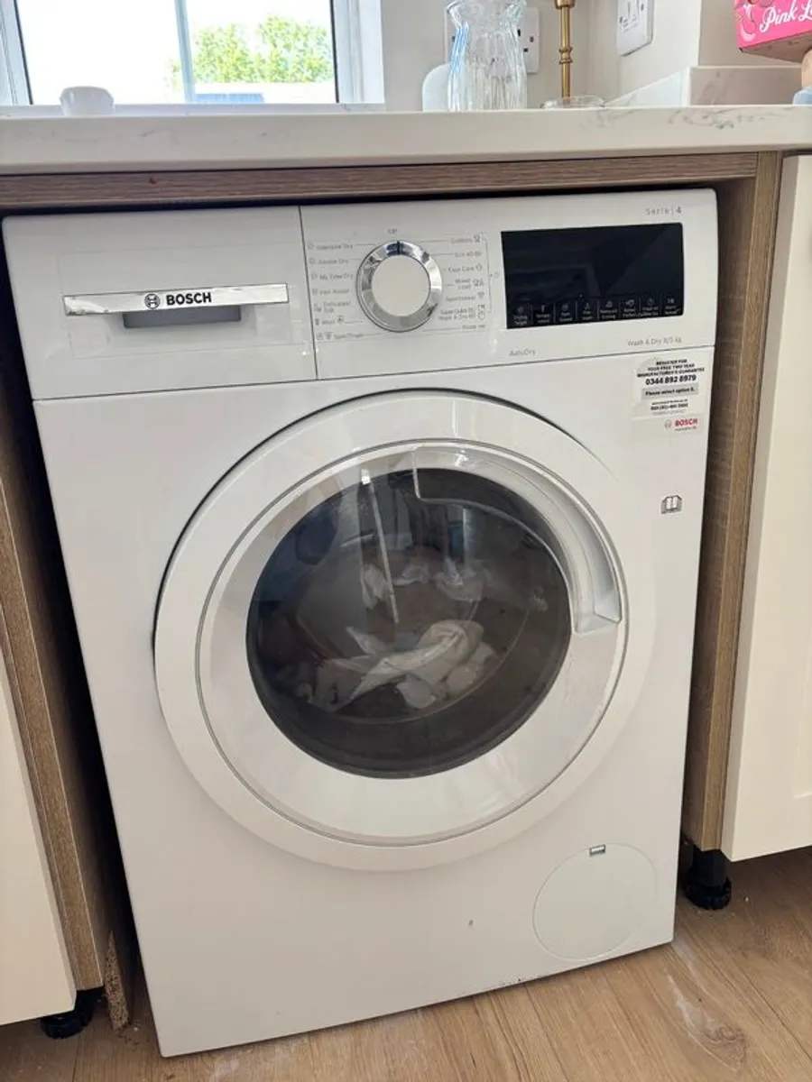 BOSCH washer dryer serie 4 - Image 2