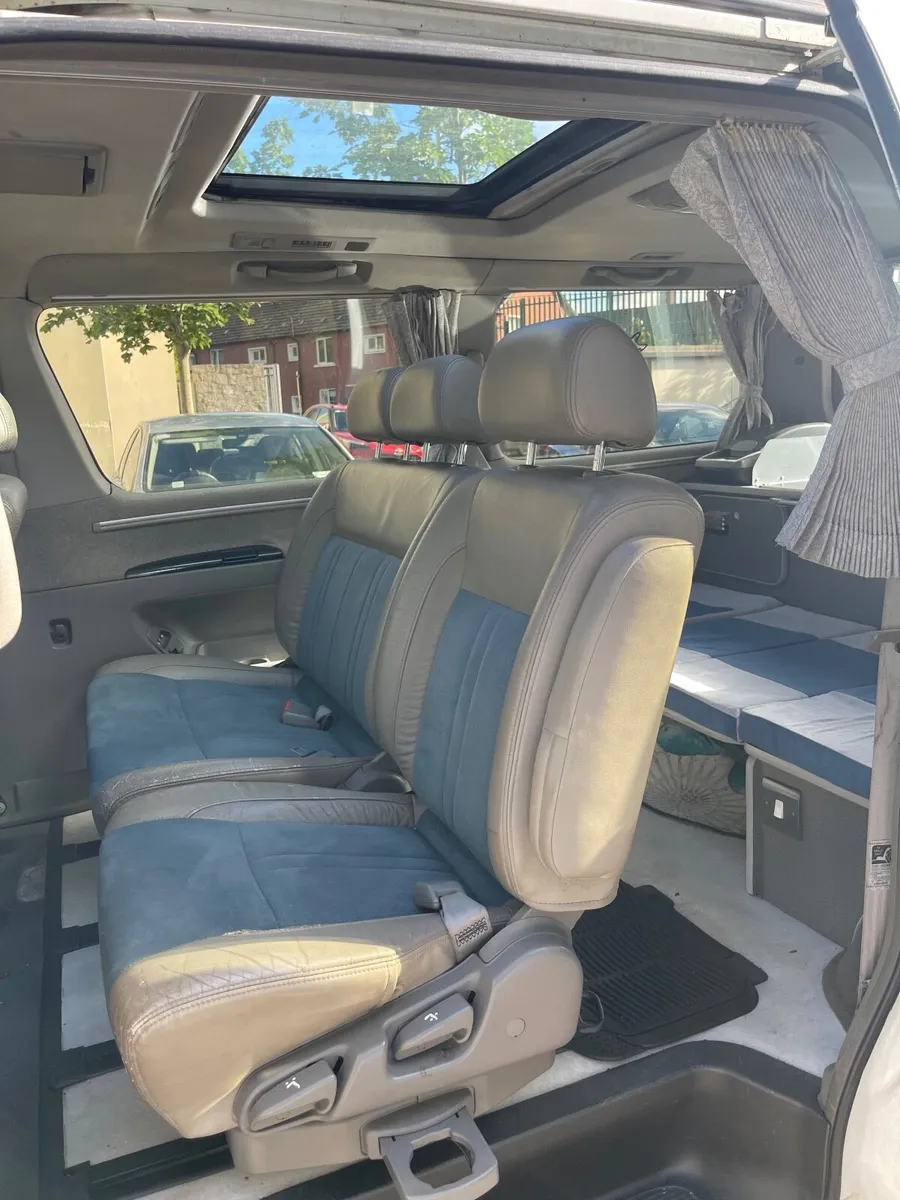 Camper van - Image 3