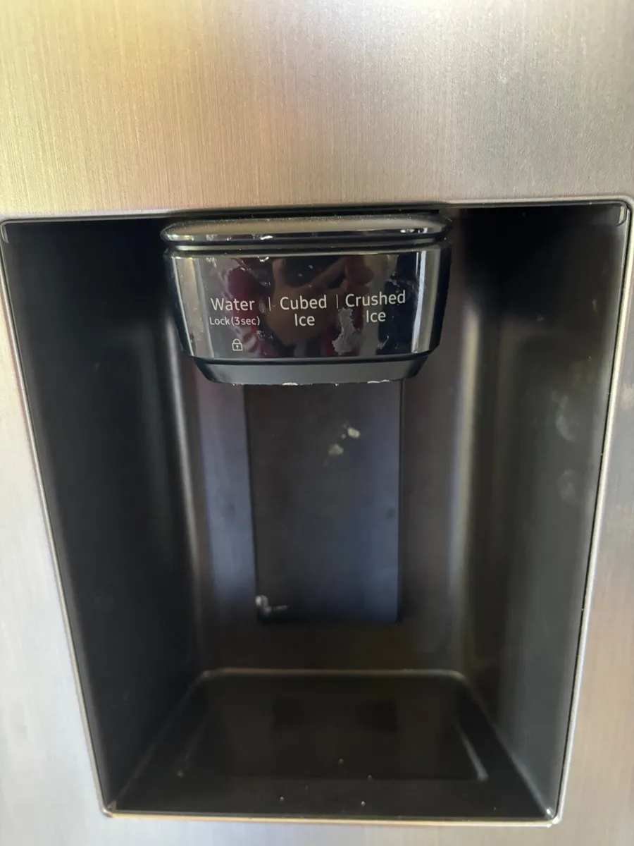 Samsung Fridge/freezer - Image 3
