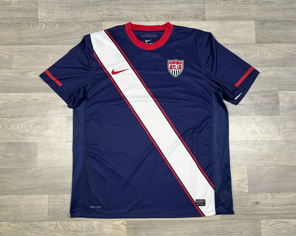 Vintage 2010 Nike USA Away Soccer Jersey Shirt XL - Image 1