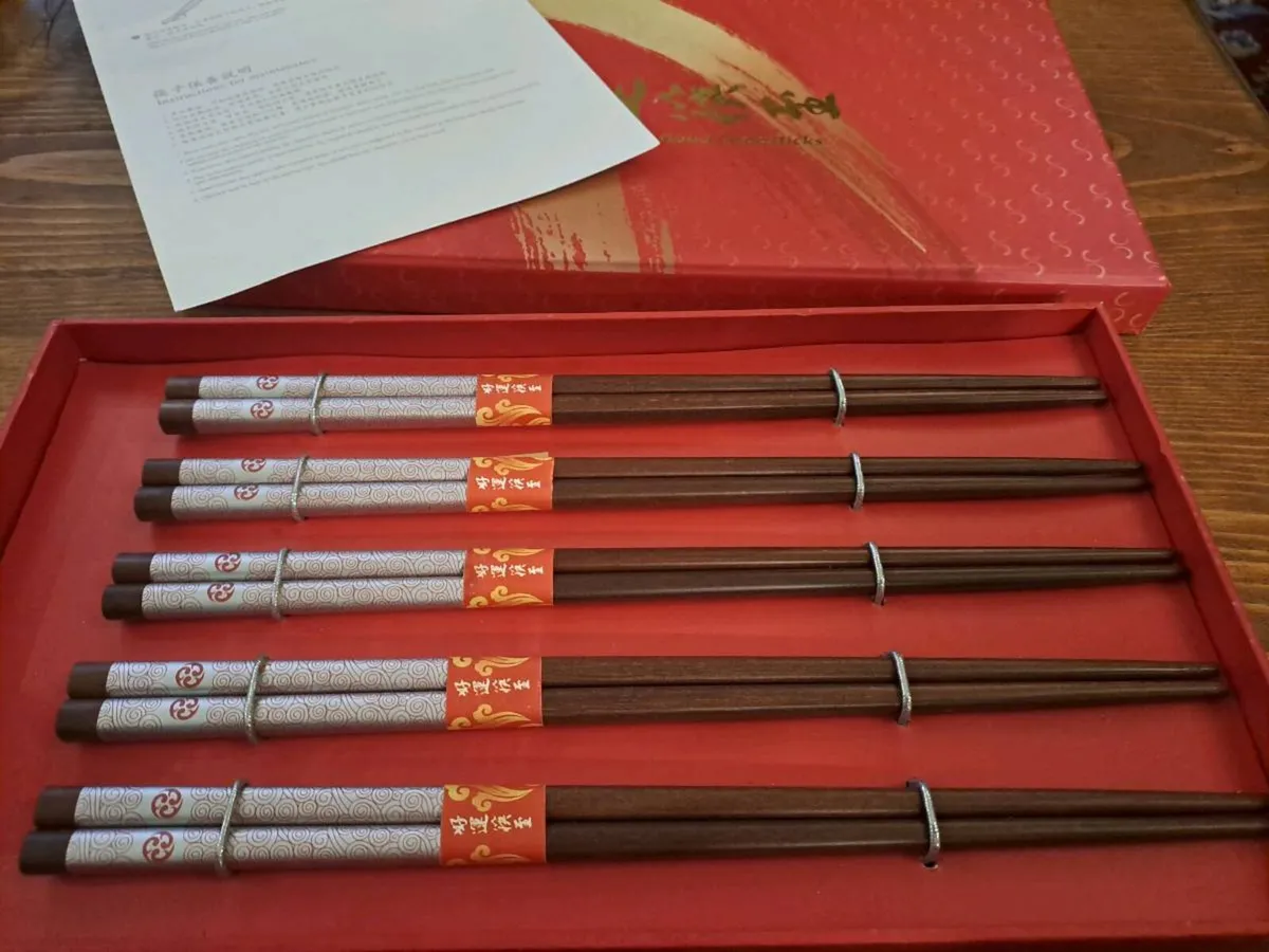Chinese Gift Boxed Chopstick Set - Image 1