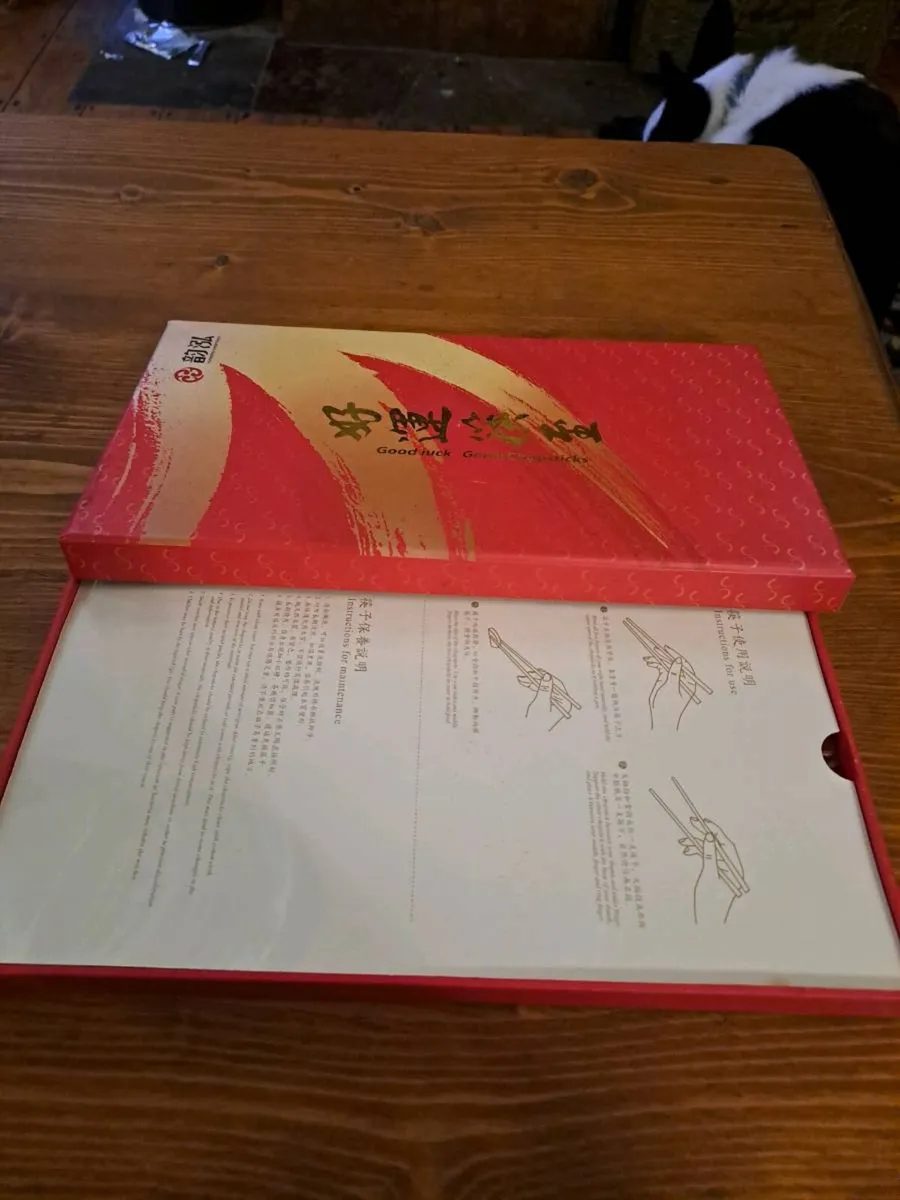 Chinese Gift Boxed Chopstick Set - Image 3