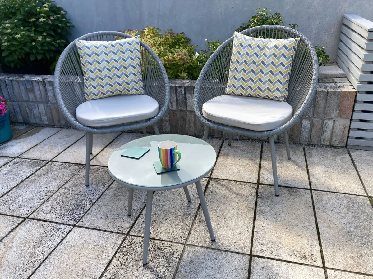 3-PIECE  ACAPULCO GARDEN BISTRO SET - Image 1