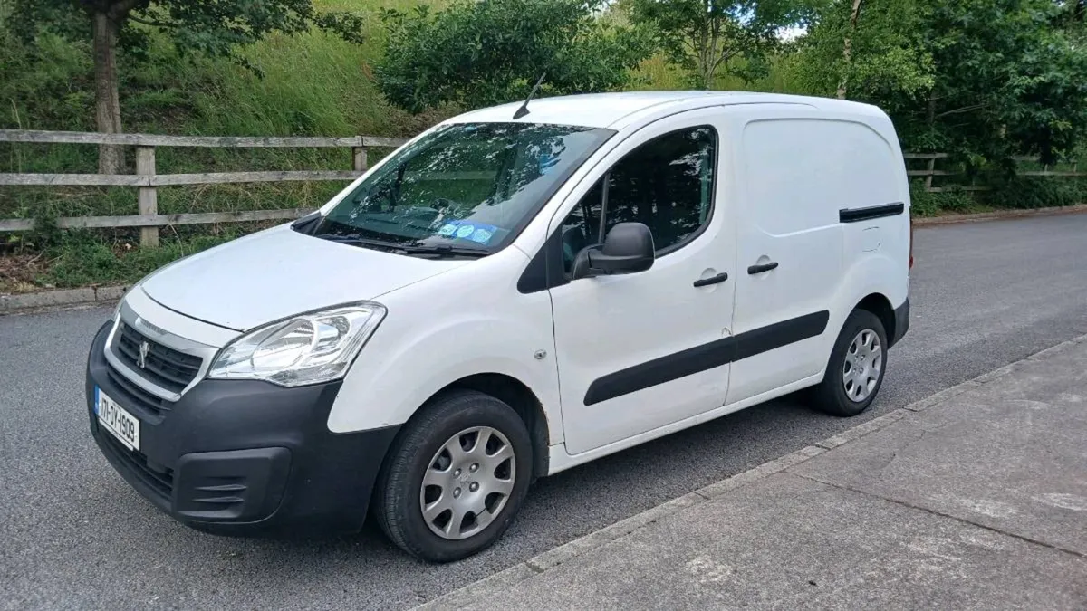 Peugeot partner van 3 seater Test 8-26 - Image 2