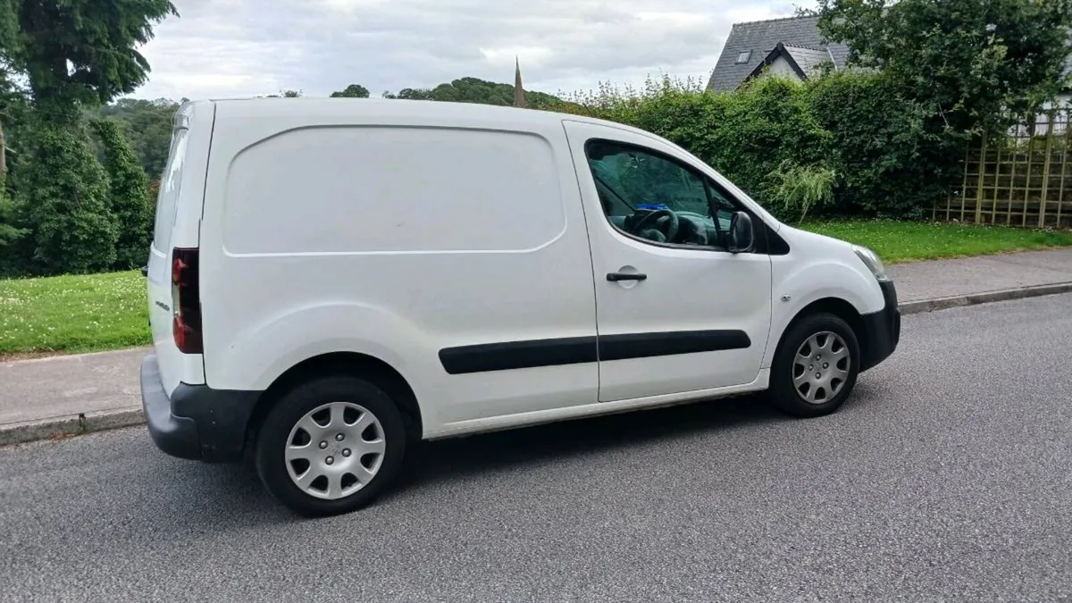 Peugeot partner van 3 seater Test 8-26 - Image 3