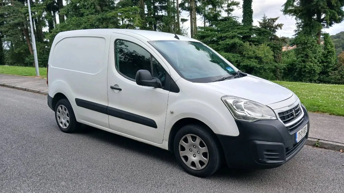 Peugeot partner van 3 seater Test 8-26 - Image 1
