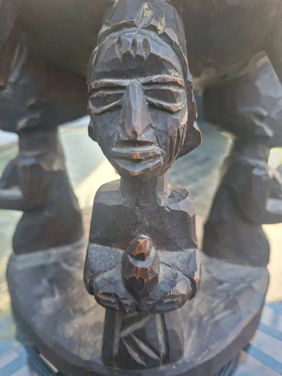 Hand-carved Vintage African Ceremonial Bowl - Image 4