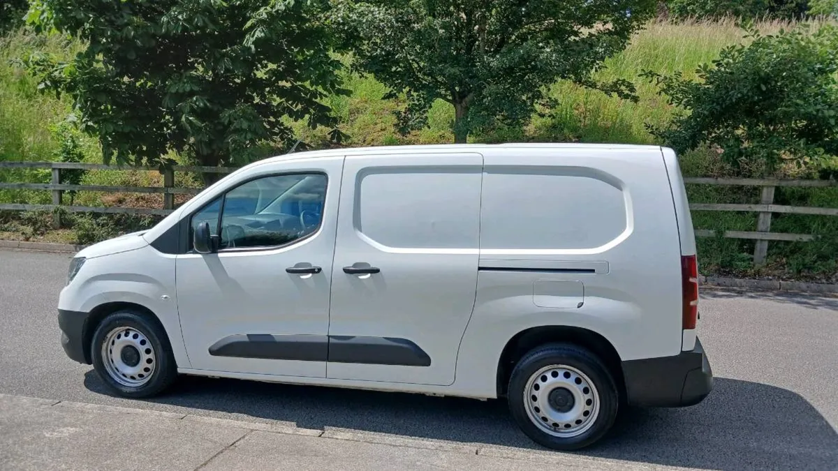 Opel combo van 3 seater. Test 1-27, - Image 4