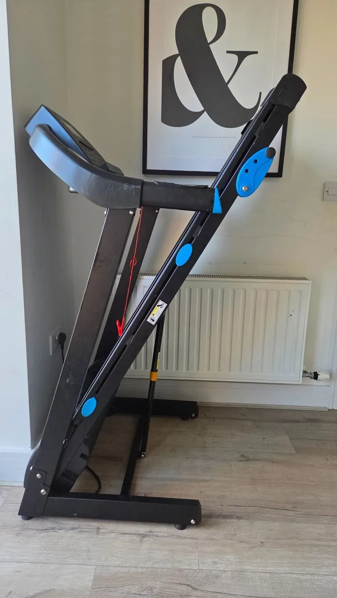 Treadmill - Image 2