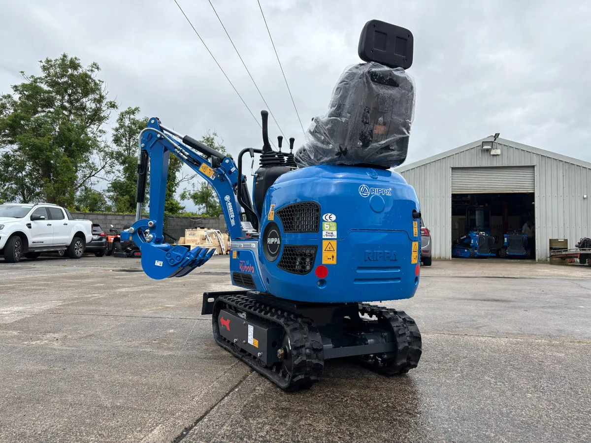 Kubota Powered Rippa R06 Micro digger - Image 3