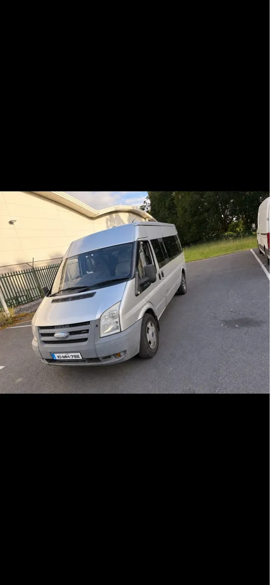 14 seater transit bus - Image 1