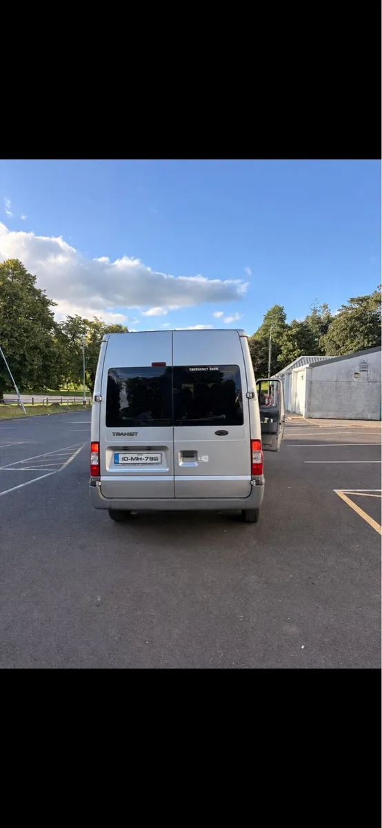 14 seater transit bus - Image 2