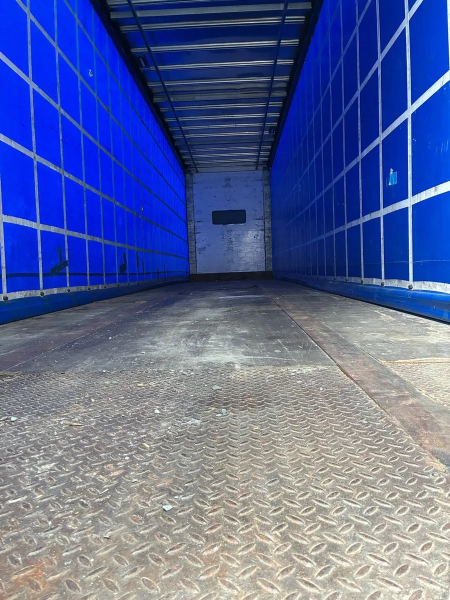 Curtainside trailers - Image 4