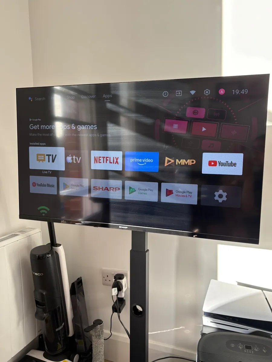 Sharp TV Frameless 40’’ - Image 1