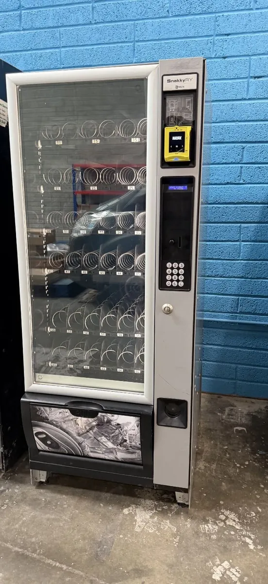 Vending Machine - Image 3