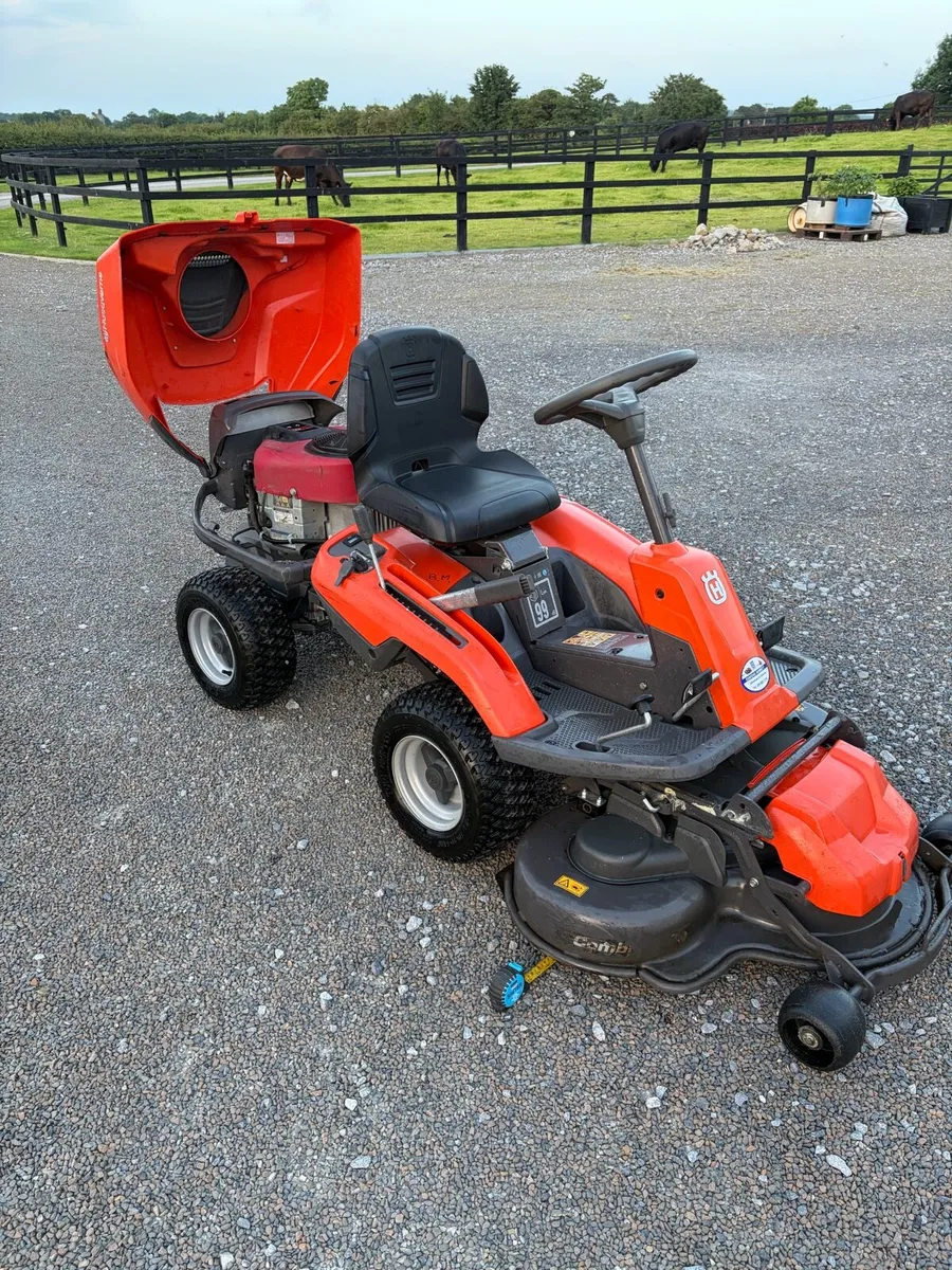 Husqvarna R214T - Image 1