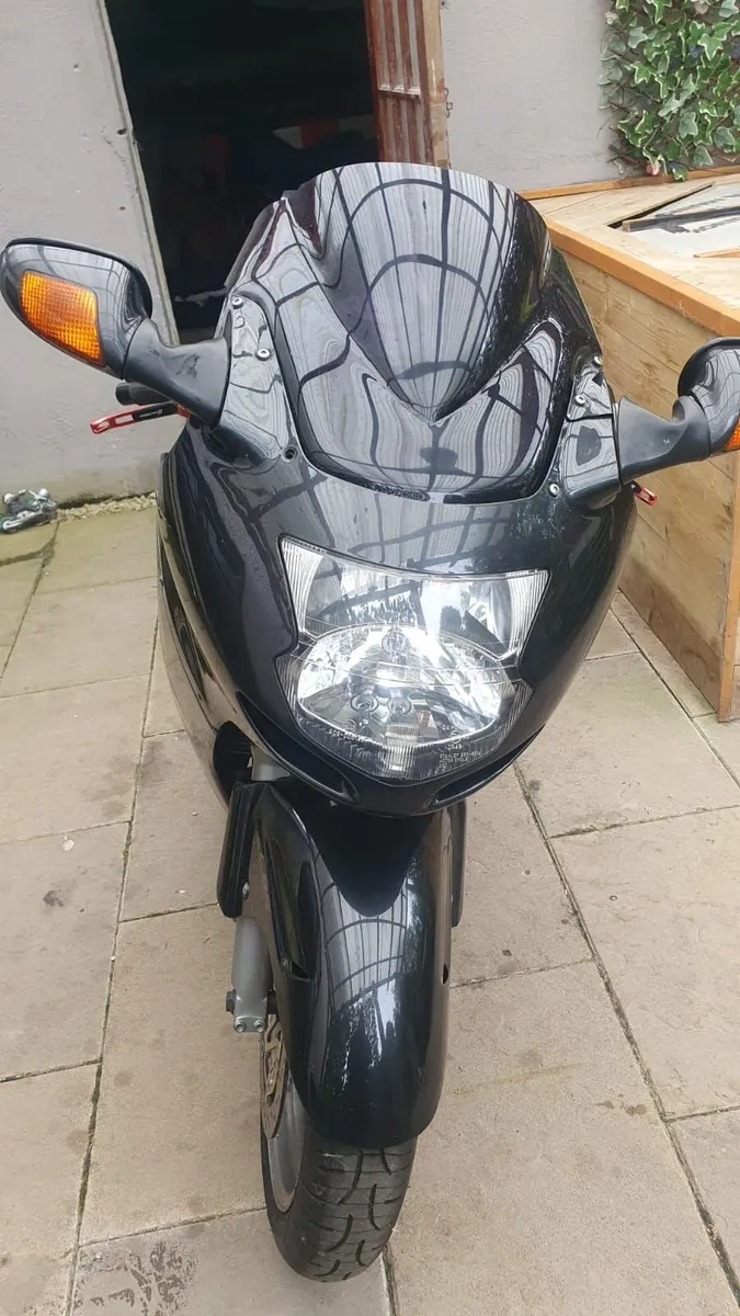 Honda 1100 - Image 1