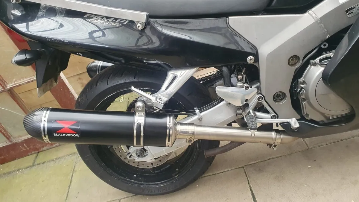 Honda 1100 - Image 2