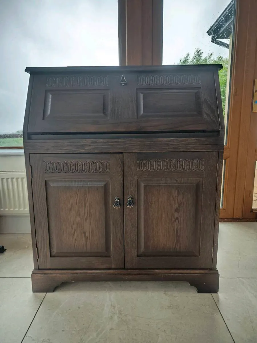 Bureau desk - Image 2
