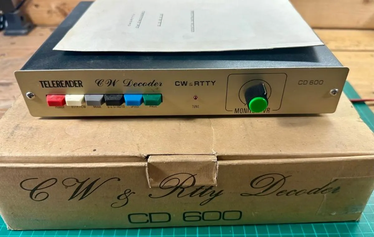 Vintage CD600 CW/RTTY Decoder - Image 1