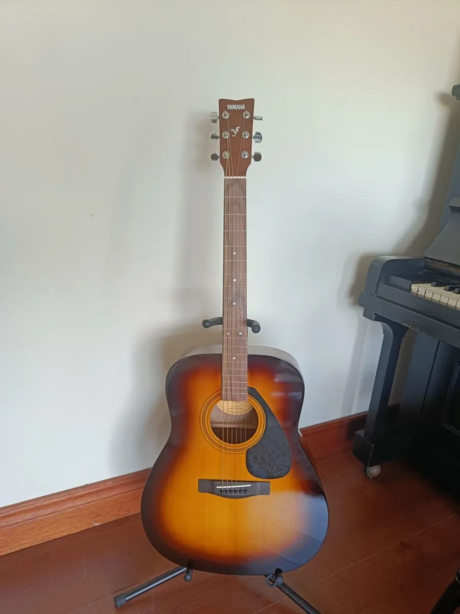 Yamaha F310 Guitar - Image 1
