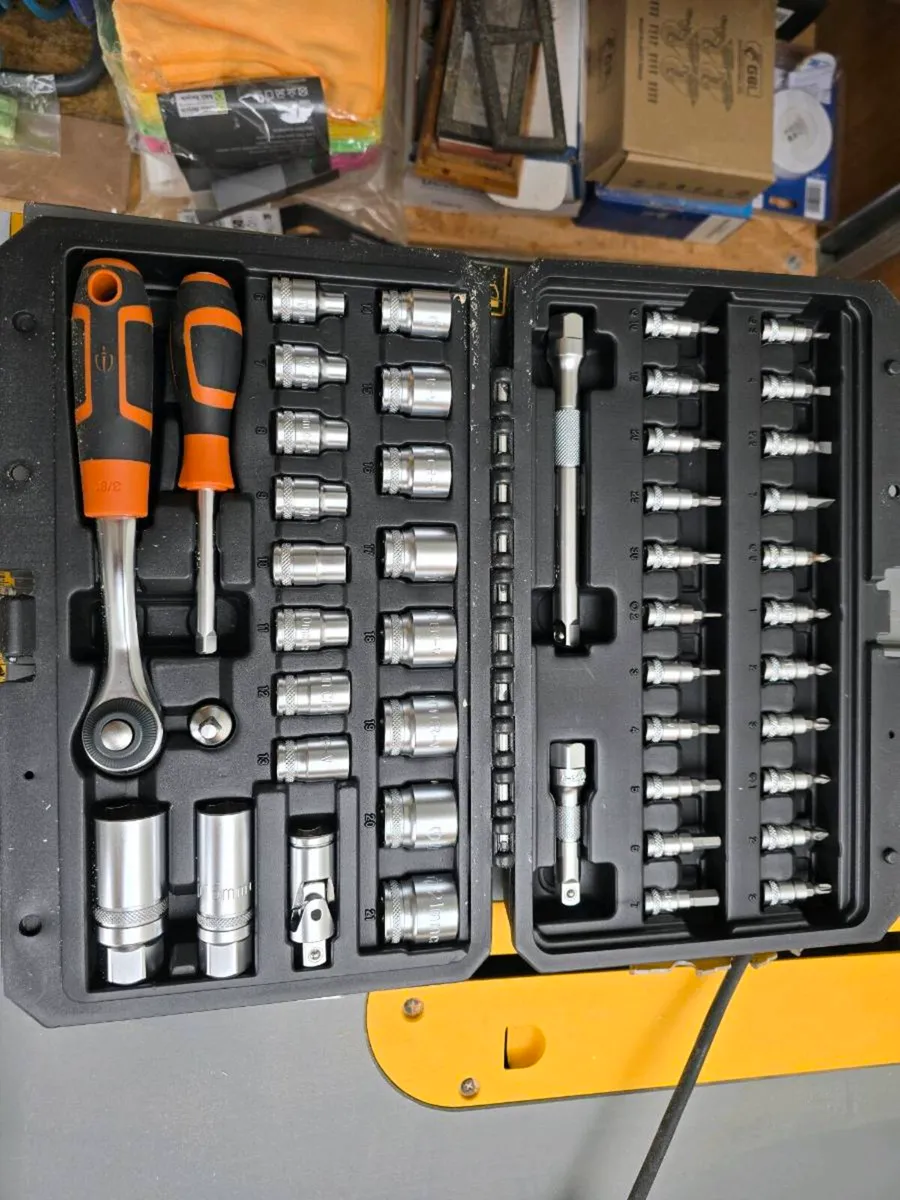 Magnusson 3/8" Socket & Bit Set - Image 1