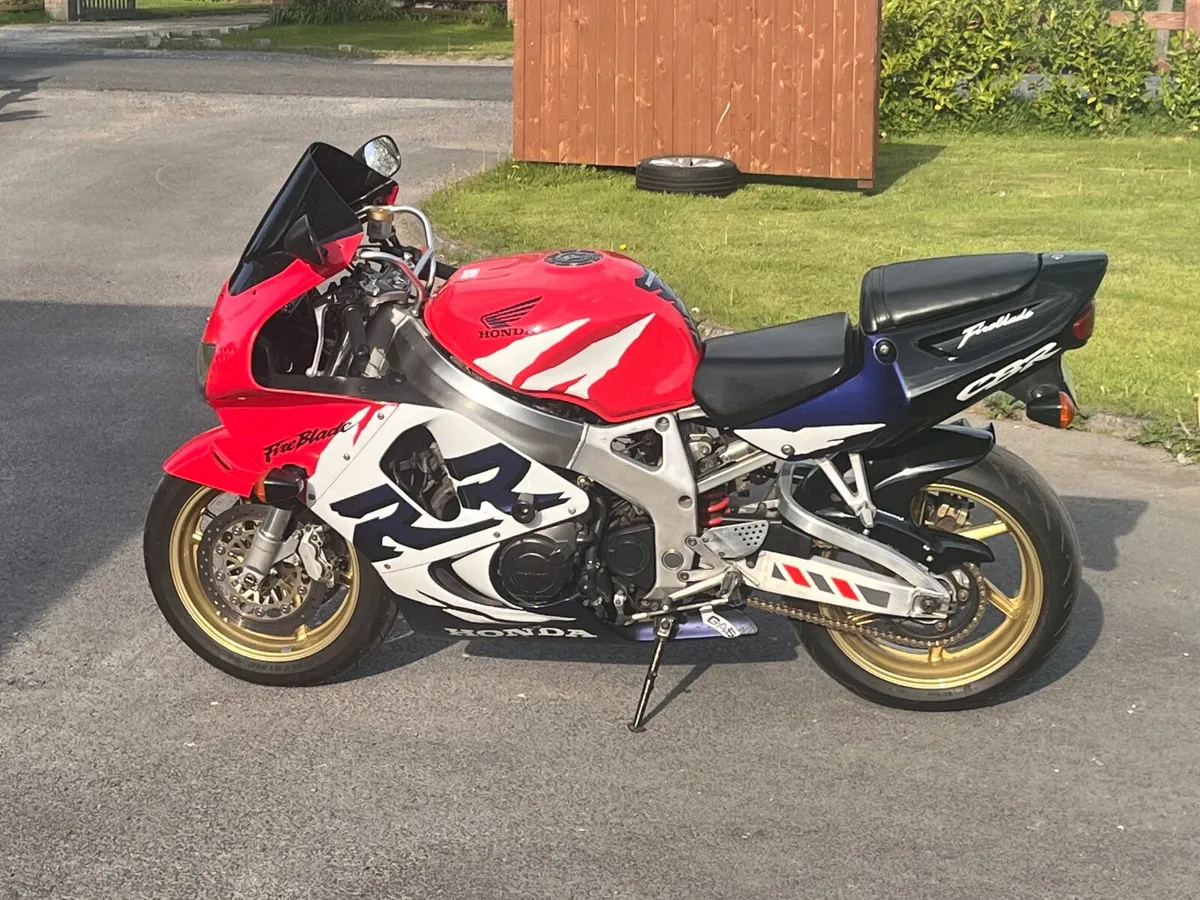 Honda CB 1300 / Fireblade 918 - Image 3