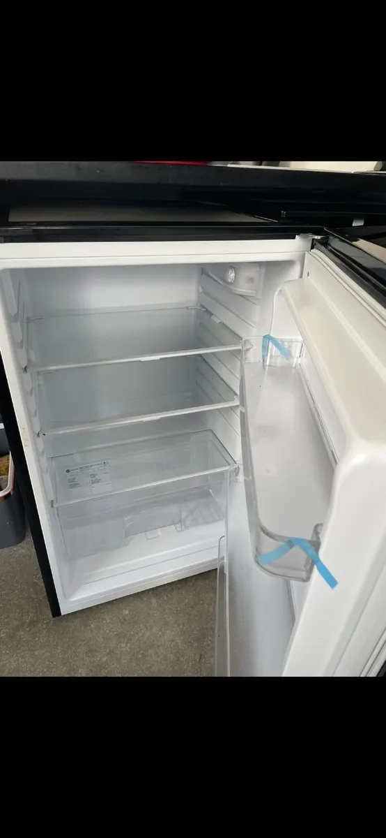 Fridge and freezer - Image 1