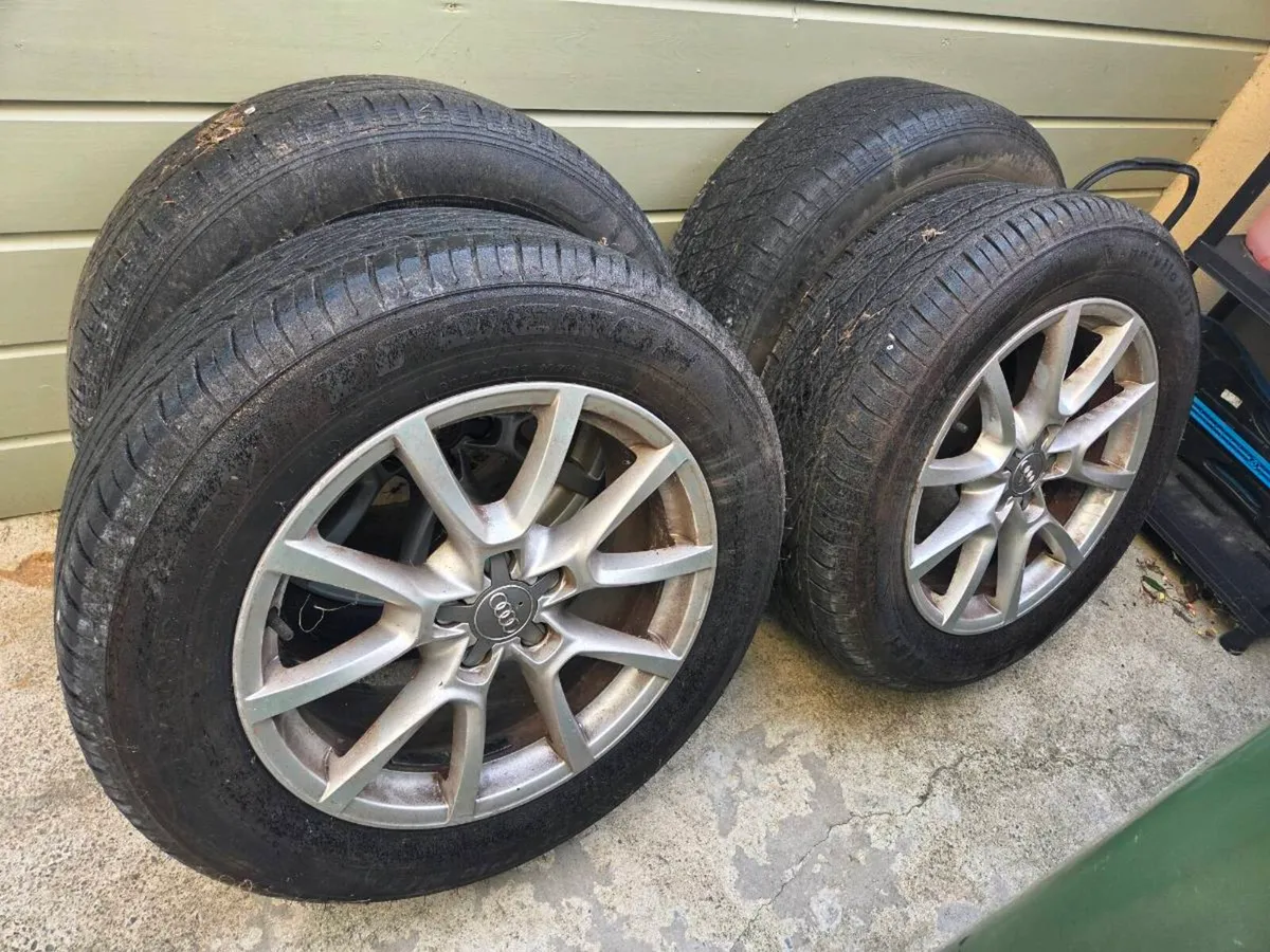 18 inch original audi alloys - Image 2
