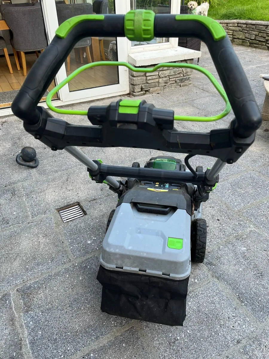 EGO Lithium Powered Battery  Lawnmower 47cm Cut. - Image 4
