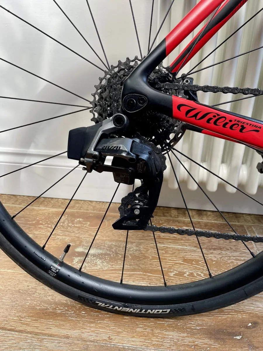 Wilier Cento 10 SL Carbon road bike - Image 4