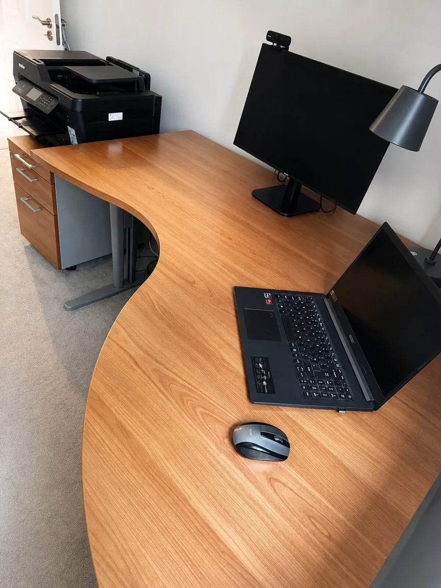 Home Office Desk - Image 3