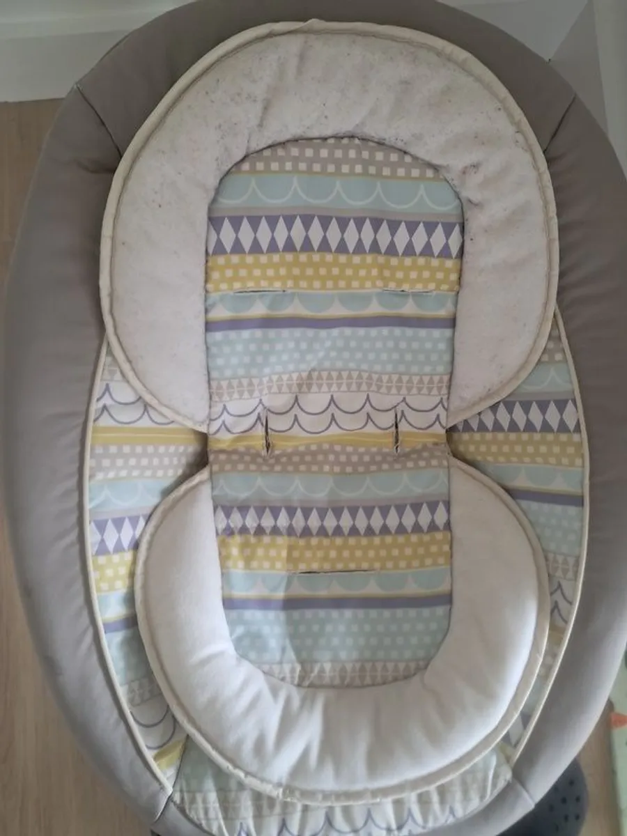 Joie Serina 2-in-1 Baby Swing & Rocker (Includes Brand New Mains Adapter) - Image 4