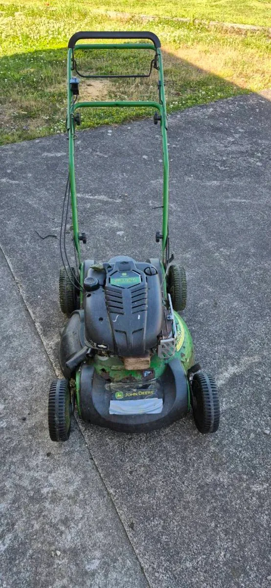 John Deere 189cc OHV lawnmower - Image 1