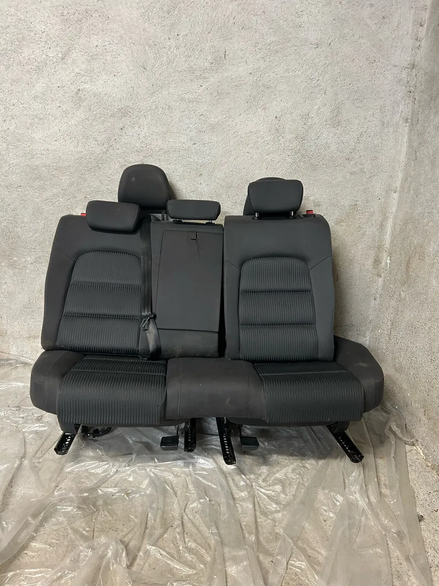 B8 Audi A4 seats - Image 2