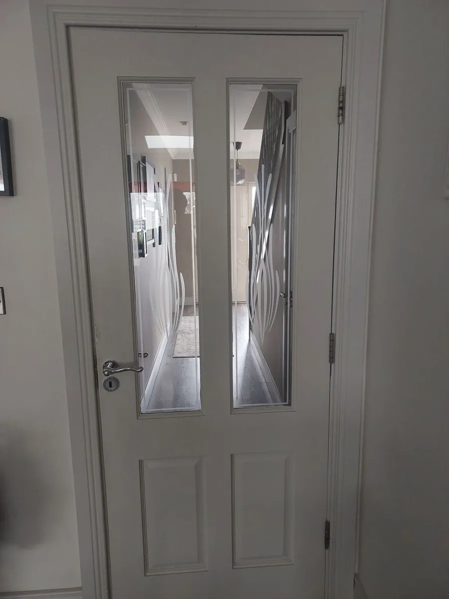 5 Internal doors - Image 2