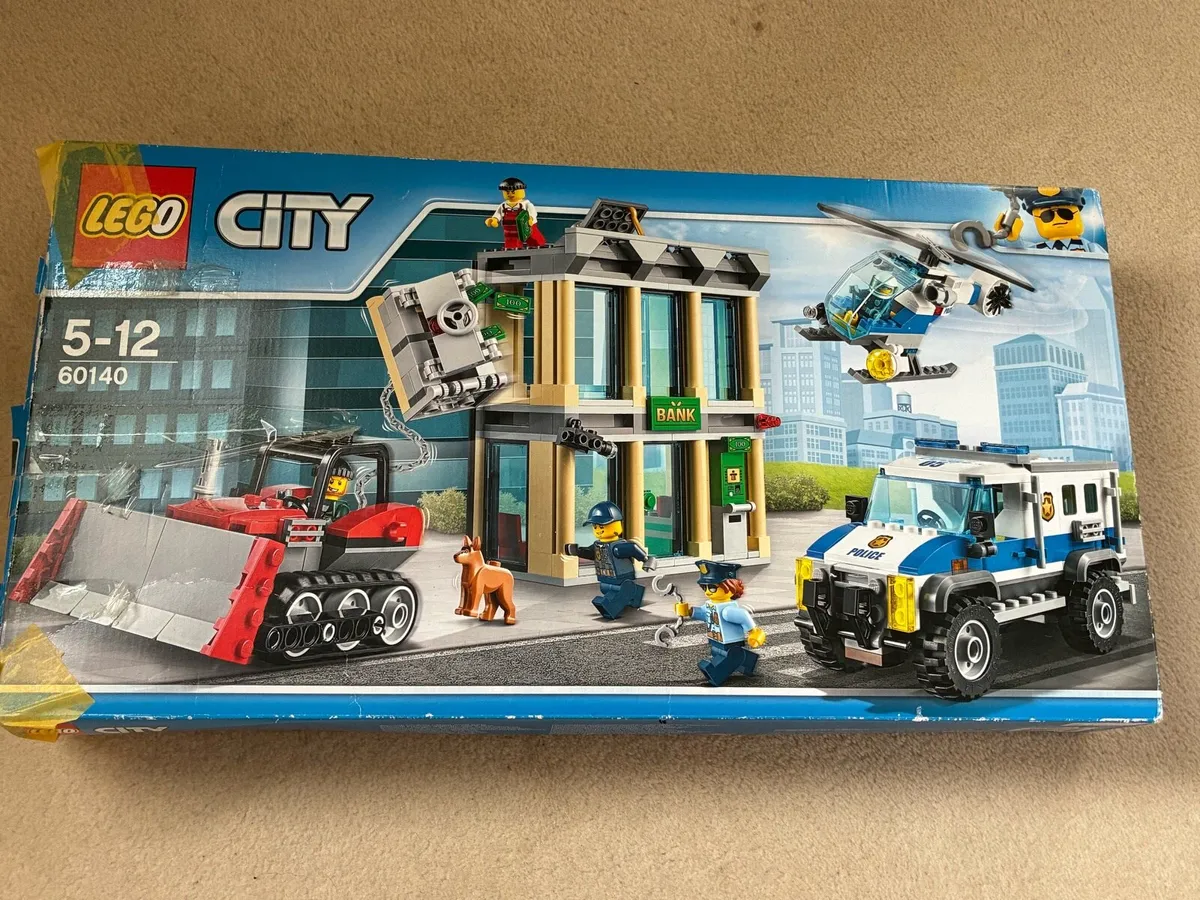 Lego City 60140 - Bank Robber - Image 1