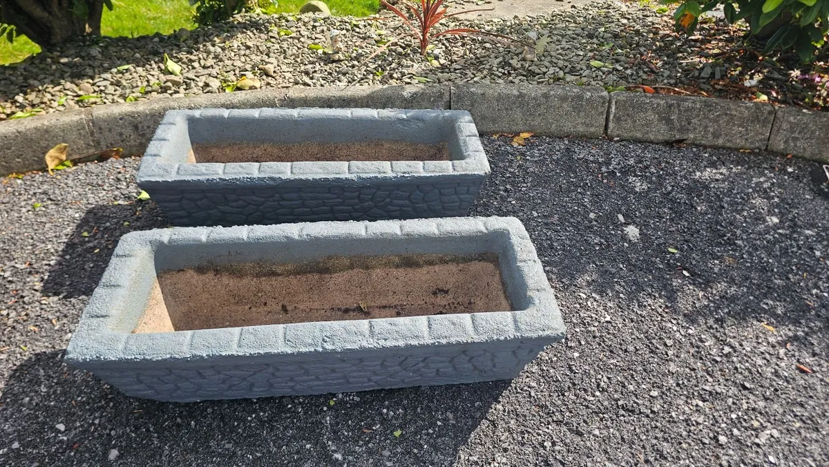 Flower pots - Image 2
