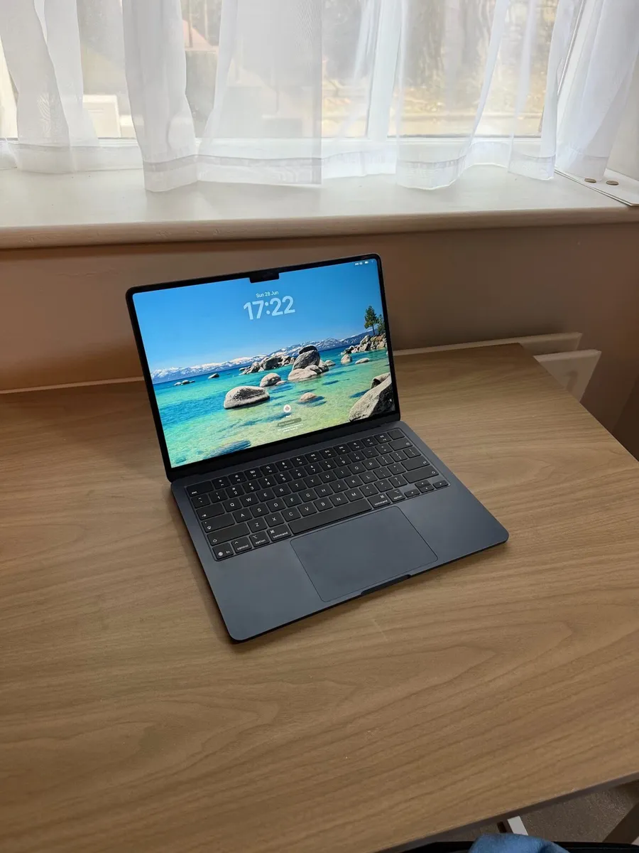 MacBook Air 13 Inch 2026 - Image 1