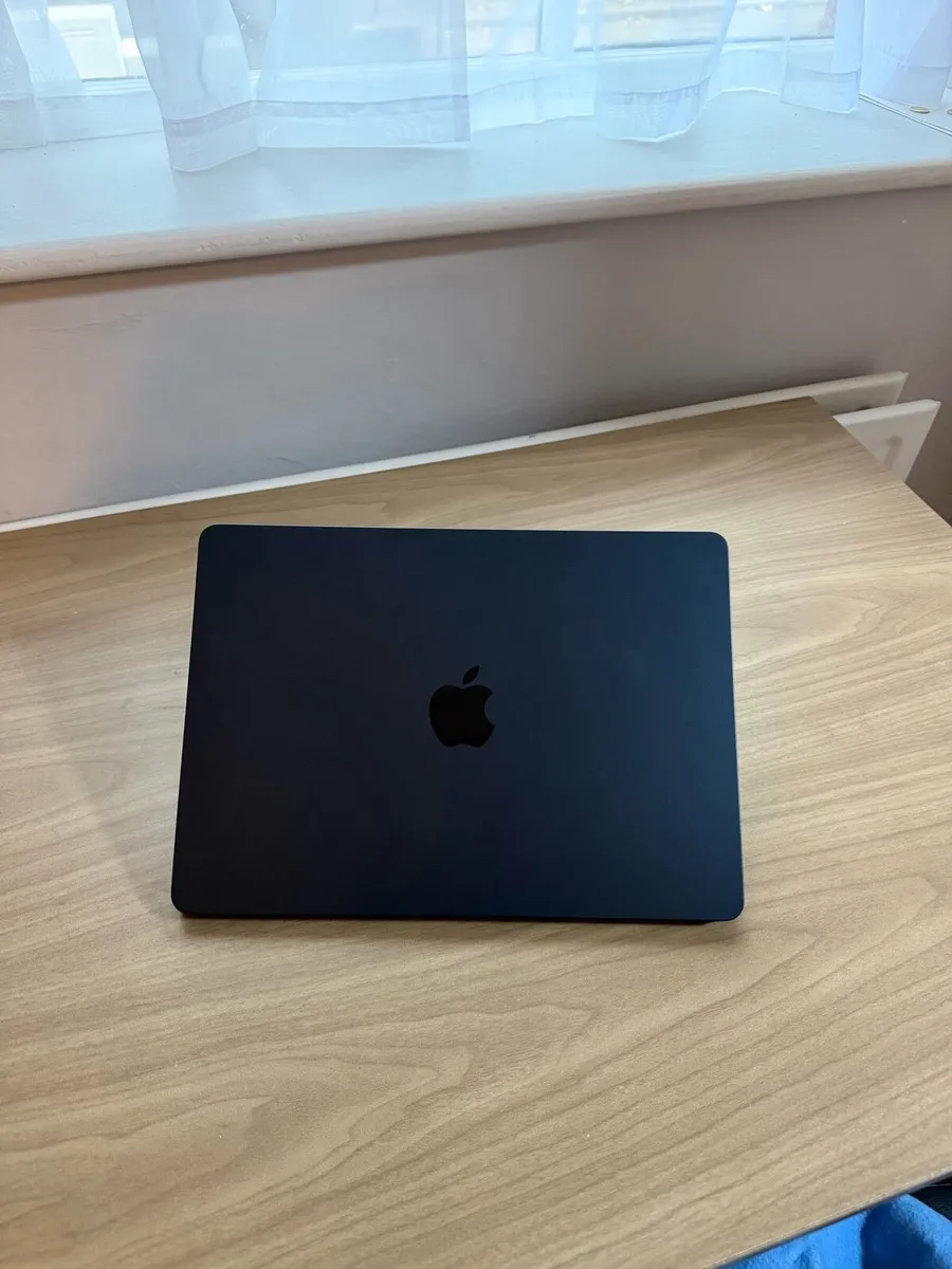 MacBook Air 13 Inch 2026 - Image 4