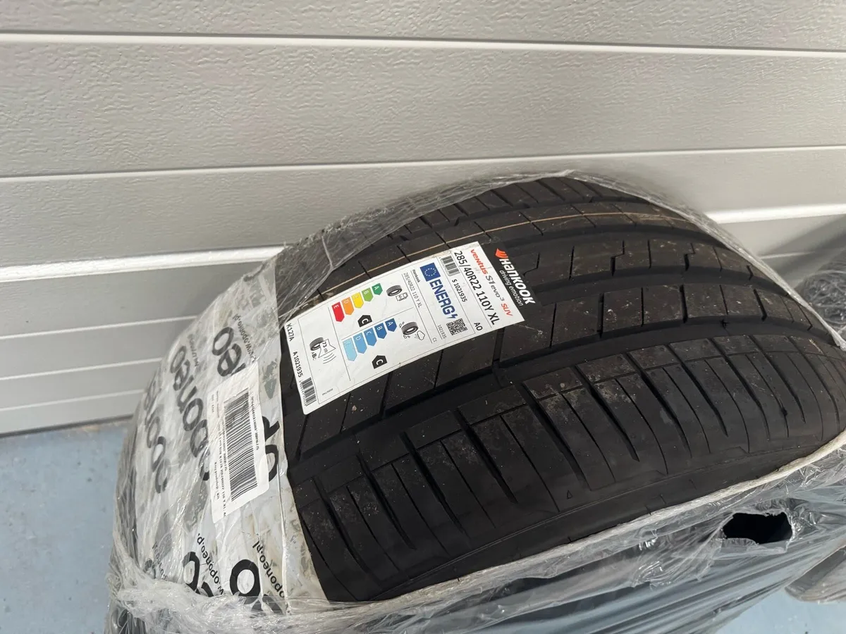 2 x New Hankook tyres 285 40 R22 110Y XL - Image 3