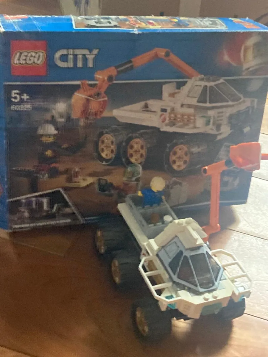 Lego City - Mars Mission Rover - 60225 - Image 4