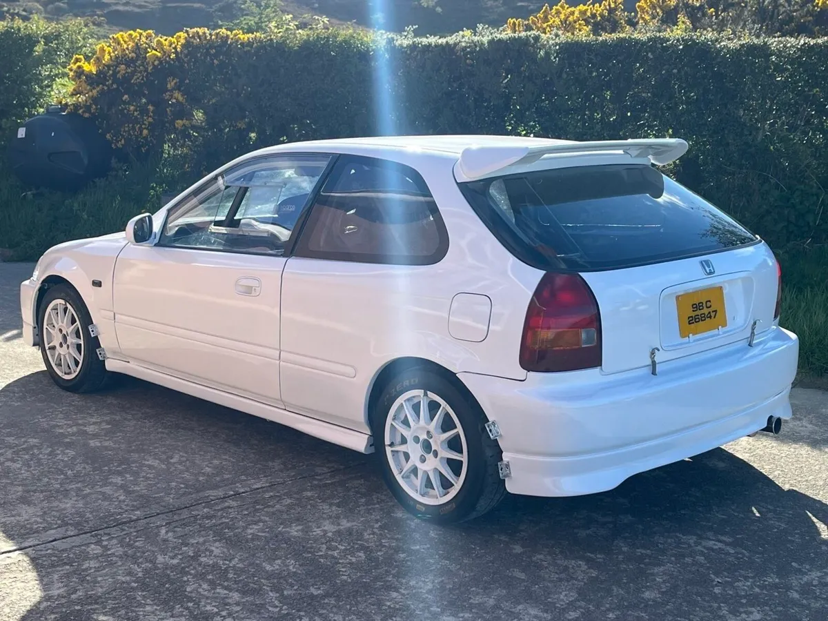 Honda Civic rallycar project - Image 2