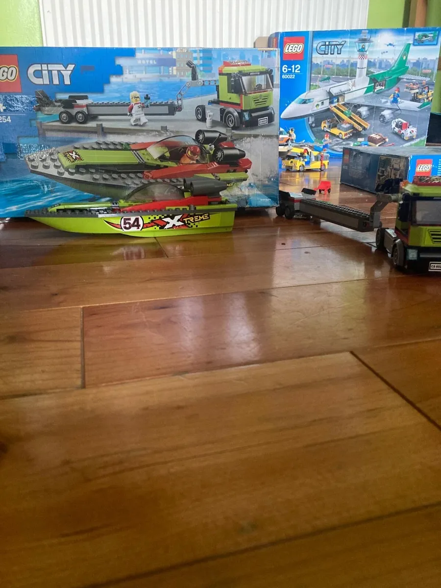 Lego City - 60254 - Race boat transport set - Image 2