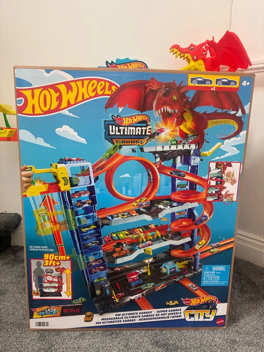 HOT WHEELS ultimate Garage - Image 2