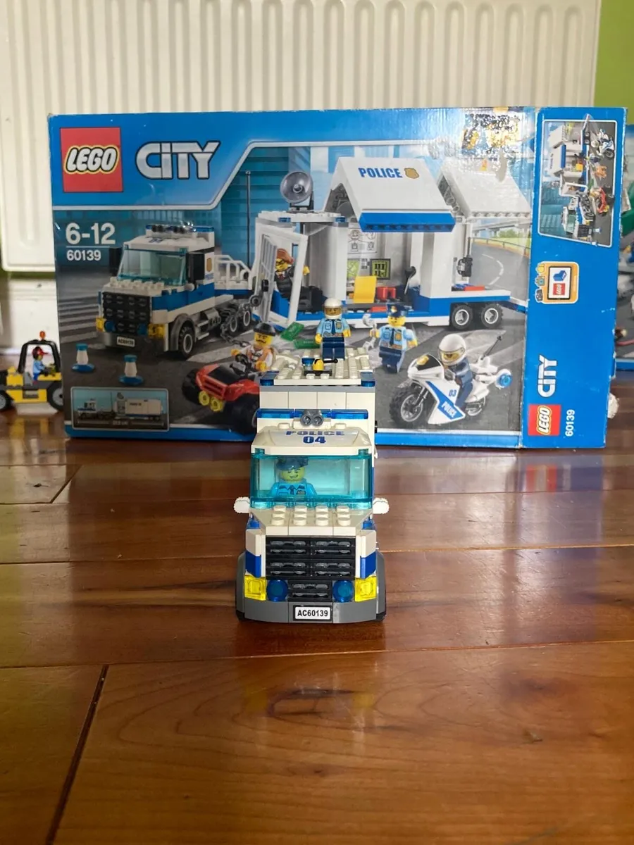 Lego City - 60139 - Mobile Command Centre - Image 4