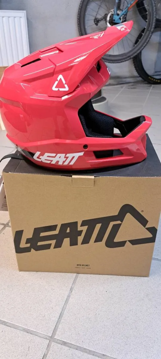 Mtb Helmet - Image 2